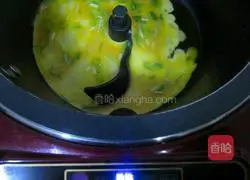 Laoganma's lard and egg fried rice recipe illustration 3