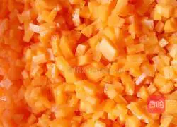 Illustration of how to make onion, carrot and pork dumplings 2