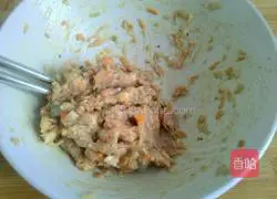 Illustration of how to make seafood wontons 6