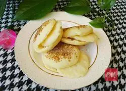 Illustration of how to make hollow sesame cakes 16