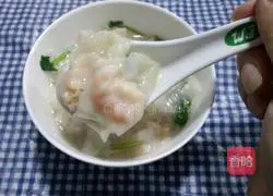 Illustration of how to make shrimp wontons 8