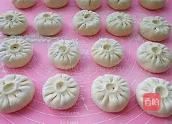 Illustration of how to make cabbage vegetable buns 17