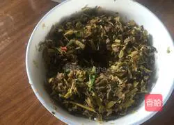 Illustration of how to make pickle pancakes 2