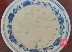 Illustration of how to make cornmeal pancakes 3