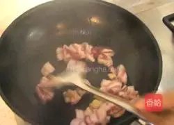 Illustration of home-style fried beans and noodles 4