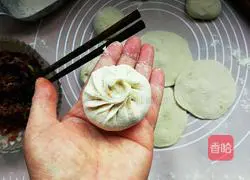 Illustration of how to make beef stuffed buns 8