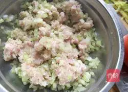 Dumpling Banquet Recipe Illustration 5