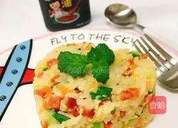 Red Sausage Fried Rice Recipe Illustration 6