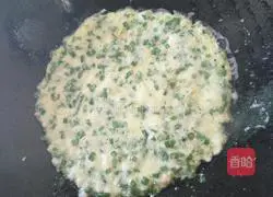 Illustration of how to make egg pancakes 5