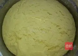 Illustration of how to make golden hedgehog steamed buns 2