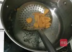 Illustration of how to make vegetarian fried noodles 7