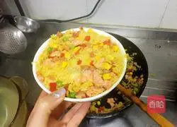 Garlic Chicken Curry Fried Rice Recipe Illustration 13