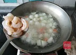 Illustration of how to make glutinous rice balls and vegetable soup 9