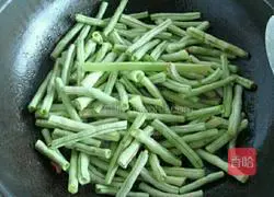 Illustration of braised noodles 4