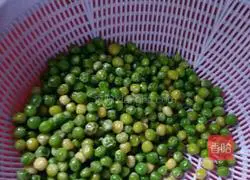 Illustration of how to make pea fried rice 2