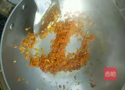 Illustration of how to make egg fried rice 5