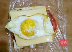 Illustration of how to make tomato sandwiches 6