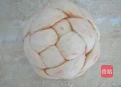 Illustration of how to make carrot and hydrangea steamed buns 12