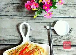 Three shredded fried noodles recipe 5