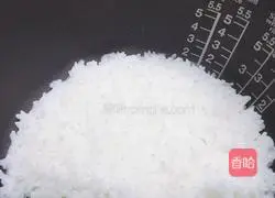 Yangzhou Egg Fried Rice Recipe Illustration 1