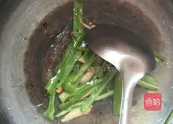 Illustration of how to make cabbage fried noodles 4