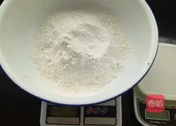 Illustration of how to make hand-torn biscuits 1