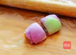 Illustrations of how to make creative steamed buns 5