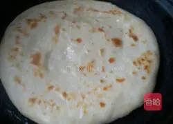 Pancakes stuck with eggs.Illustration 3