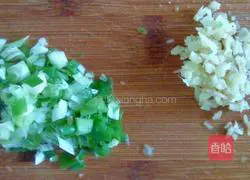 Celery and pork wontons Practice illustration 5