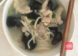 Illustration of how to make smooth pork noodles 7