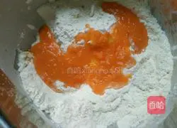 Minion Steamed Buns Recipe Illustration 2