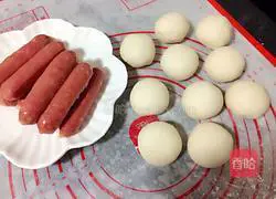 Illustration of one-time fermentation method for steamed buns and steamed buns 6