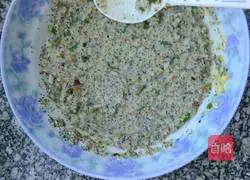 Illustration of making black bean dregs multigrain cake 9