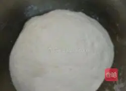 Illustration of how to make zucchini buns with oil residue 5