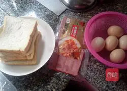 Illustration of how to make bacon and egg sandwiches 1