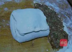 Illustration of how to make meatloaf 13