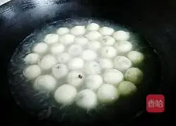 Illustration of how to make glutinous rice balls stuffed with red bean paste 15