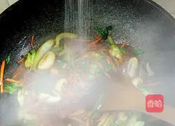 Illustration of how to make fried noodles 9