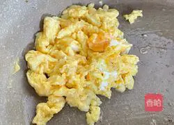 Illustration of how to make smooth egg sandwich 7