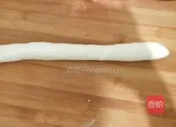 Illustration of how to make leek and meat dumplings 6