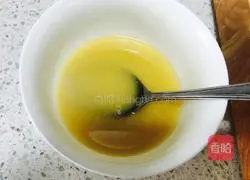 Illustration of how to make egg-filled cakes 2