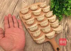 Illustration of how to make baby dumplings 18