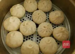 Illustration of how to make meat buns 19