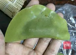 Illustration of making jam dumplings 3