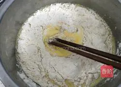 Egg pancake.Illustration of how to make it 3