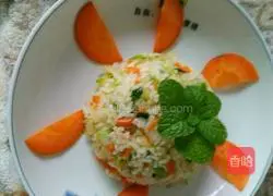 Cooking a dish for the Queen: Illustration of vegetable fried rice 7