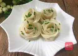 Illustration of how to make rose dumplings 10