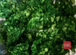 Illustration of how to make fennel and pork dumplings 3