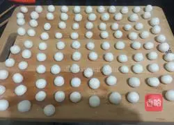 Illustration of homemade stuffed glutinous rice balls 7