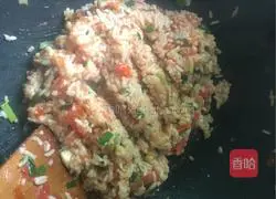 Illustration of how to make tomato fried rice 7